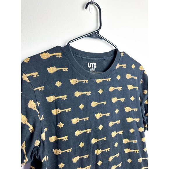 UT Uniqlo Blizzard Key Print Crewneck Graphic T Shirt Medium Black Mens - Picture 2 of 5